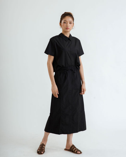 Easy Drawstring Nylon Skirt (Black)