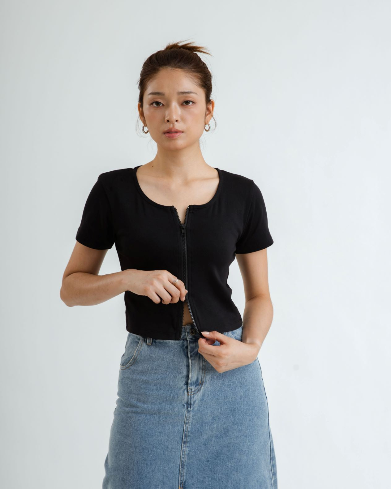 Cotton Zipper Top (Black)