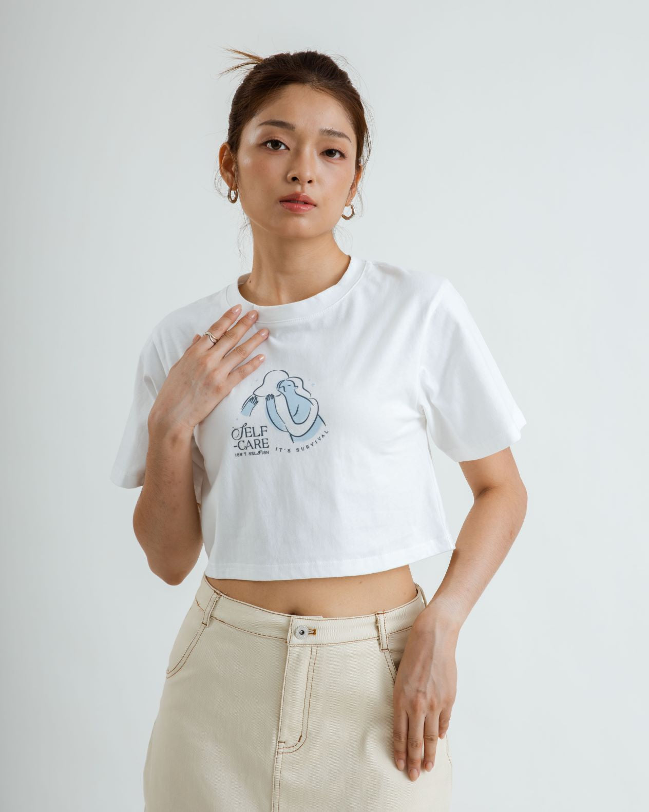 Self Care SHOPLOOOH T (White)