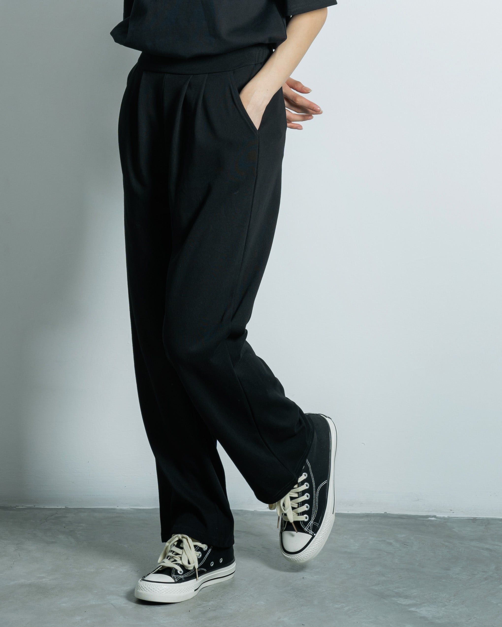 Elastic Casual Pants (Black)