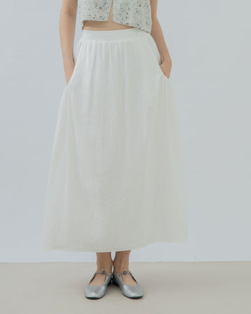 Pocket Detail Elastic Flare Skirt (White)