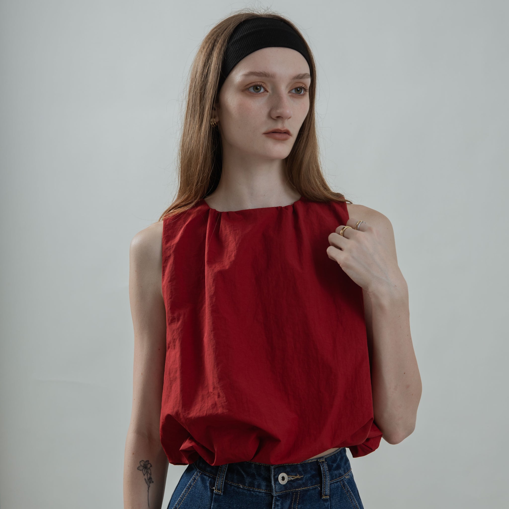 Kate Two Way Puffy Sleeveless Top (Red)