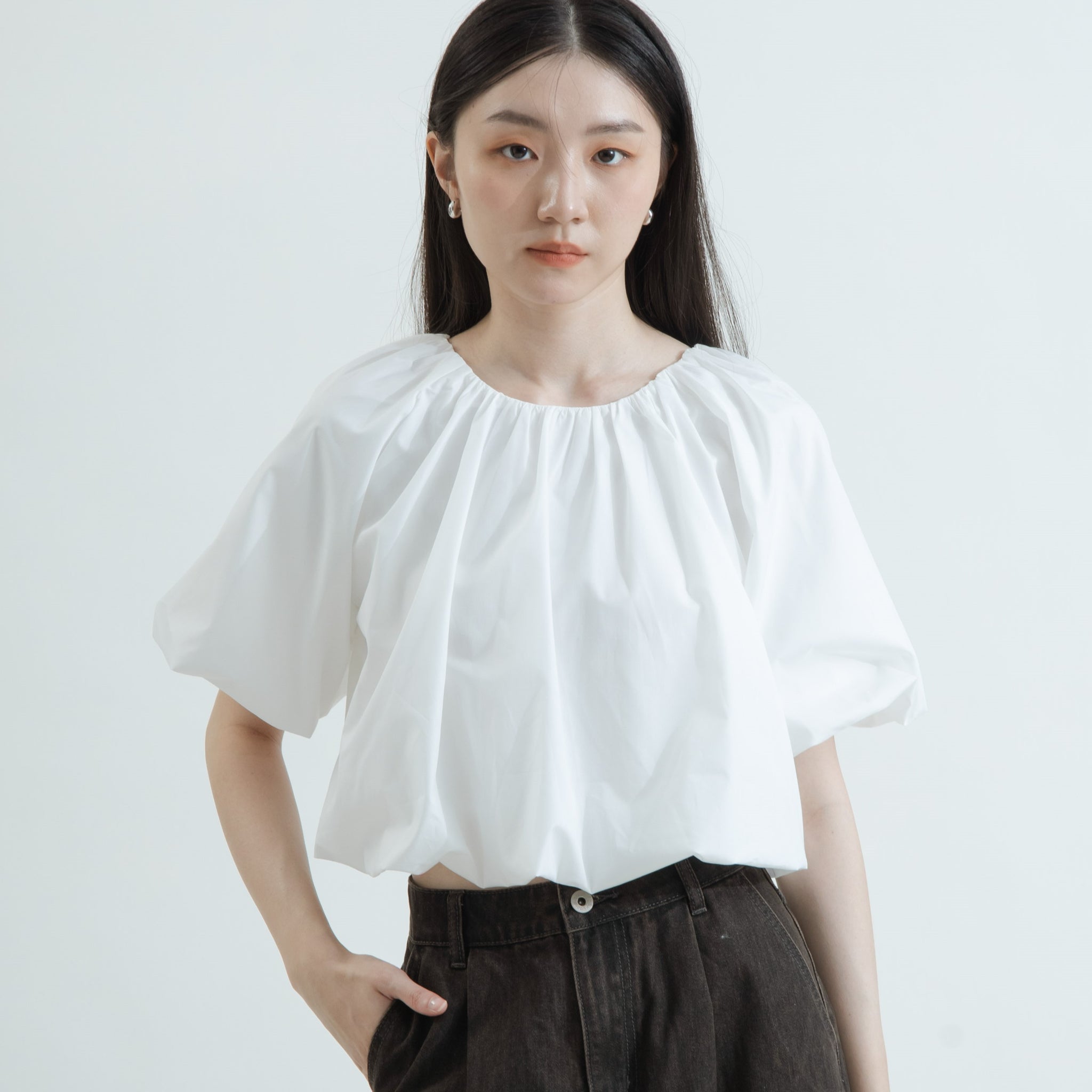 Two Way Pleated Balloon Sleeve Blouse (White)