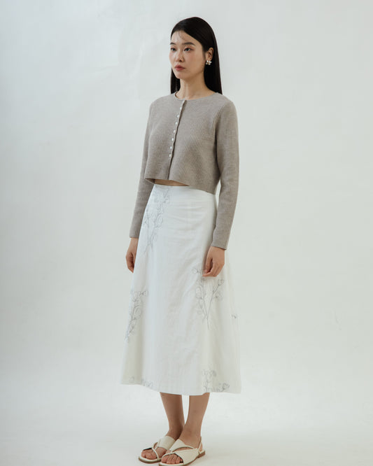 Magnolia Embroidery Midi Skirt (White)