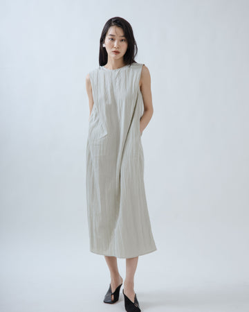 Boxy Straight Cut Sleeveless Dress (Pale Green)