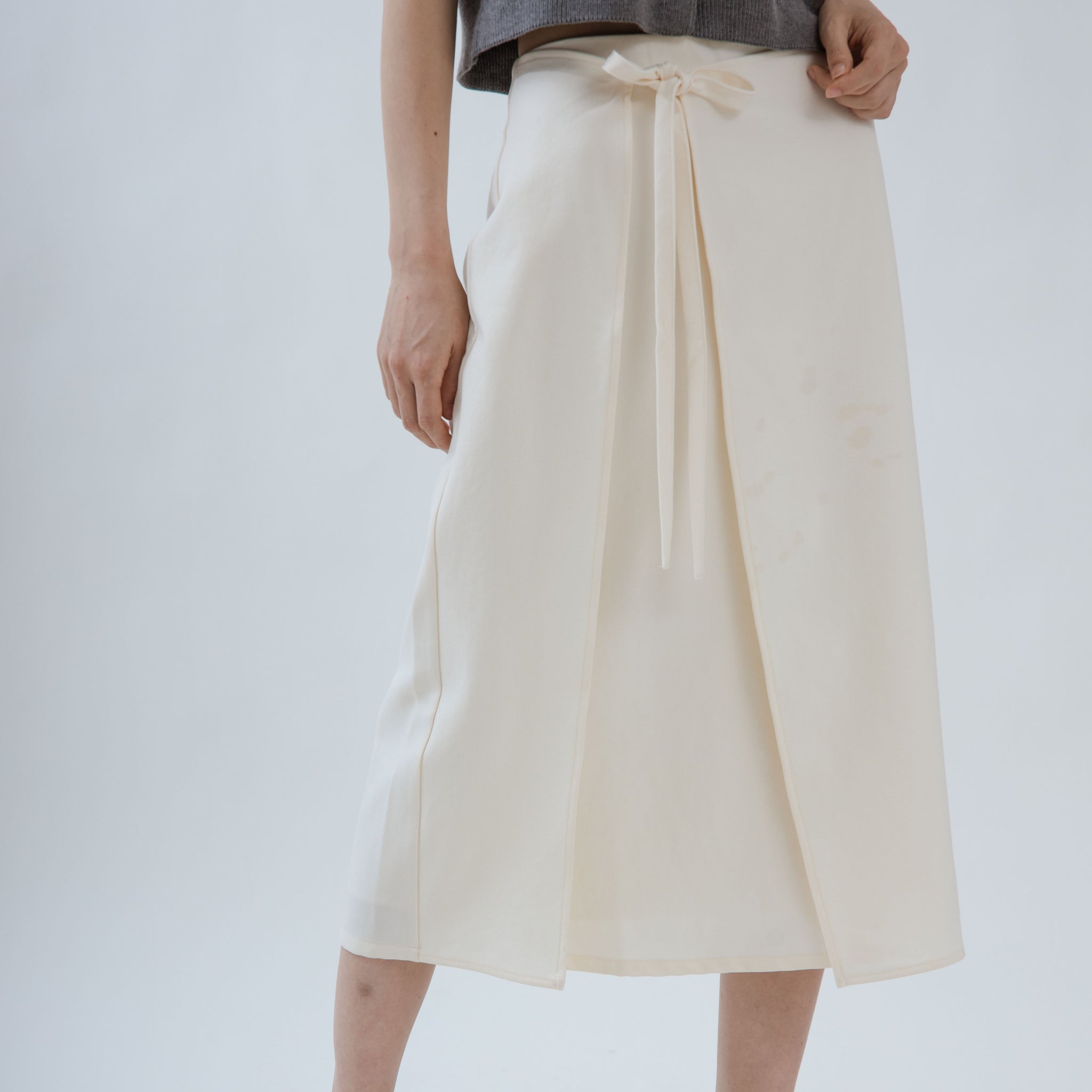 Allie Front Tie Overlap Midi Skirt (Beige)